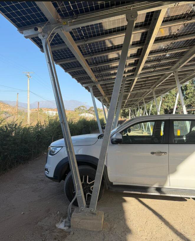Estructura metálica del carport fotovoltaico